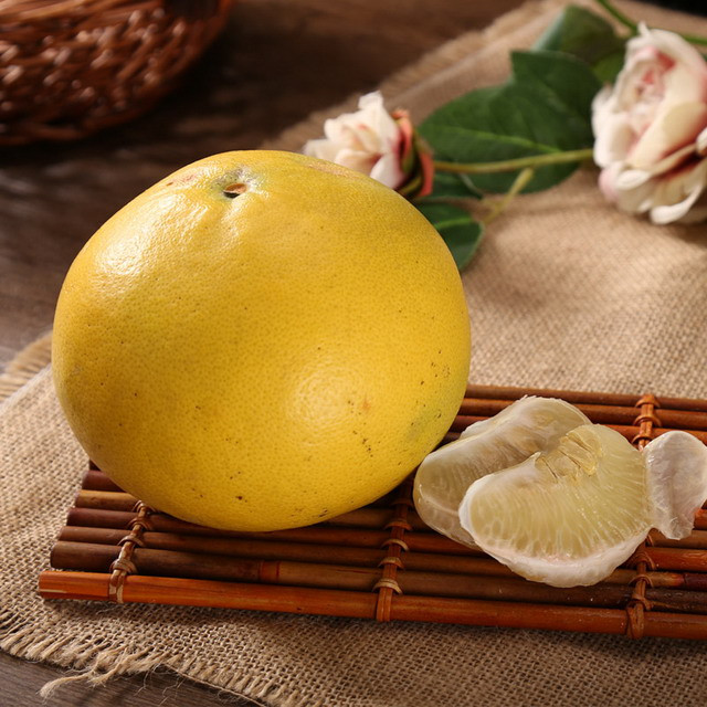 4月份应季鲜柚5斤包邮仅18湖南苹果柚水分超足很甜超低价推广