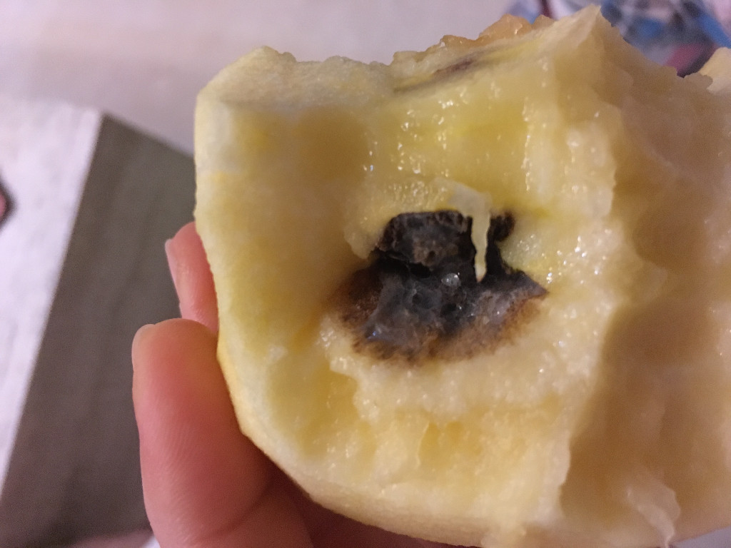 请问苹果烂了怎么办?外表看只是坑坑洼洼